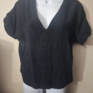 Women's Black V-Neck Top Size M